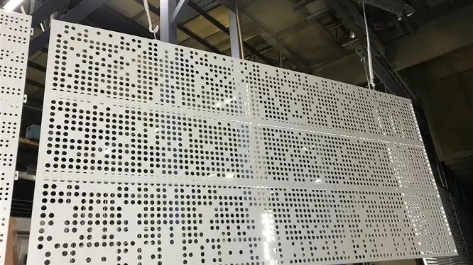 云南沖孔鋁單板的特點 鋁單板廠家